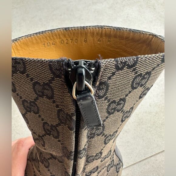 Gucci Vintage 90'S Brown GG Monogram Canvas Boots Wood Heels US 6B - Picture 8 of 16